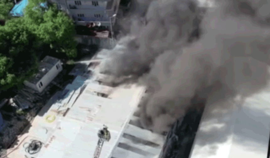 İstanbul'da yangın paniği: Yatakhane alev aldı
