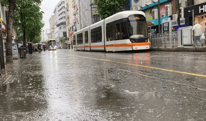 Eskişehir’de yağışlı günler başlıyor! İşte yeni haftanın hava raporu