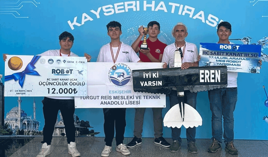 17'nci Uluslararası MEB Robot Yarışması’nda Eskişehir’den büyük başarı