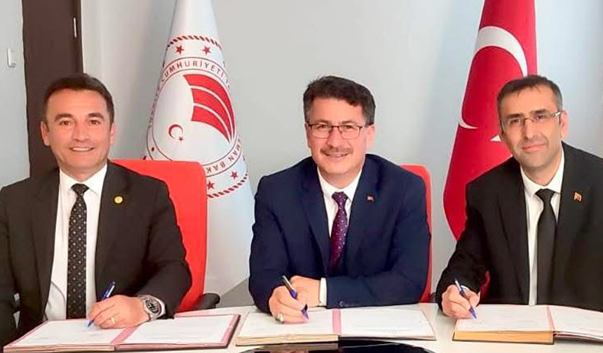 Akbaş Çoban Köpeği Yetiştirme Tesisi Sivrihisar Belediyesi’ne tahsis edildi