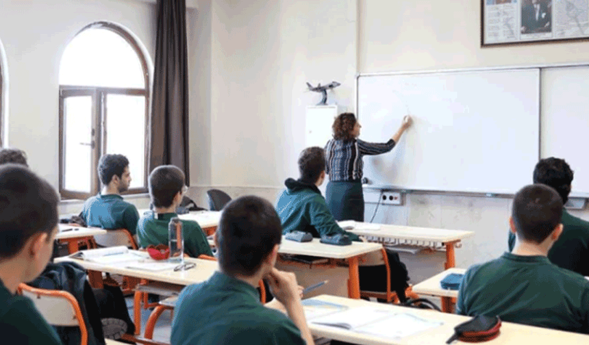 Liselerde zorunlu eğitim süresi ile ilgili önemli açıklama