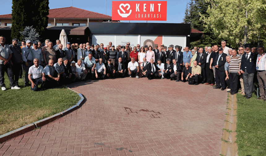 Ayşe Ünlüce’den Babalar Günü’nde yüreklere dokunan buluşma