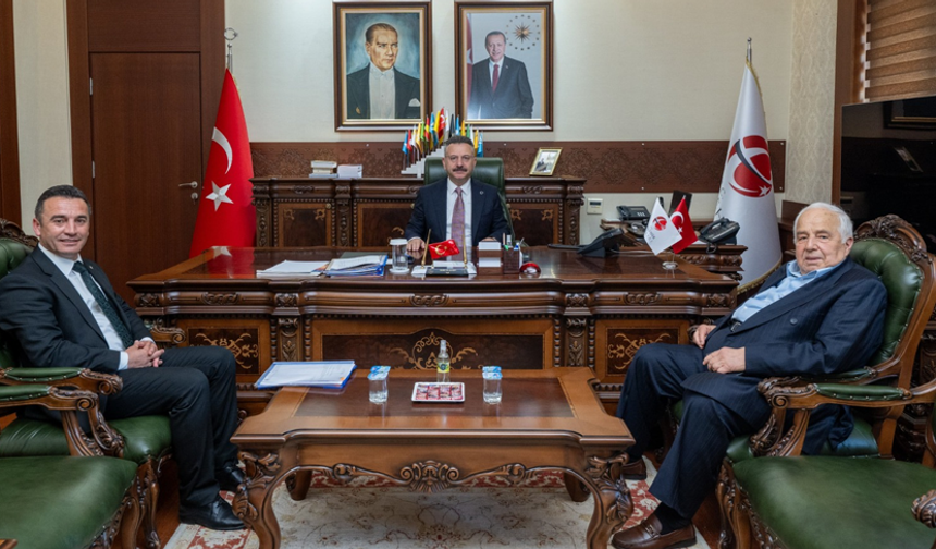 Keskin ve Dökmeci’den vali Aksoy’a nezaket ziyareti