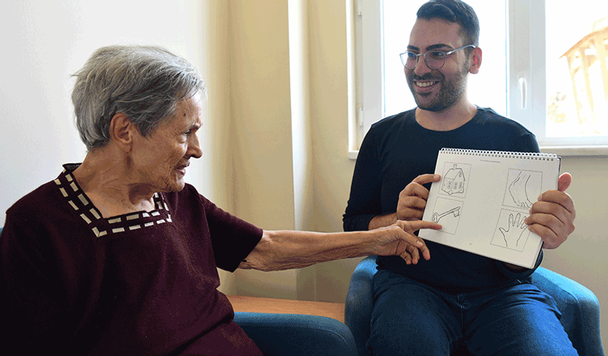 Tepebaşı Belediyesi alzheimer hastalarının dil ve bilişsel becerilerini güçlendiriyor
