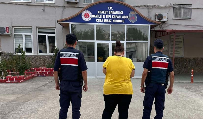 Aydın'da aranan şahıslar jandarmadan kaçamadı
