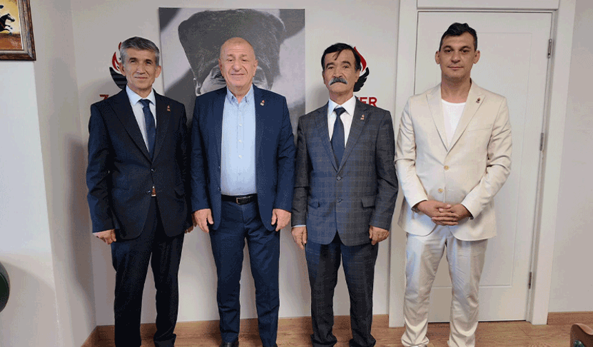 CHP’li meclis üyesi Zafer Partisi’ne geçti