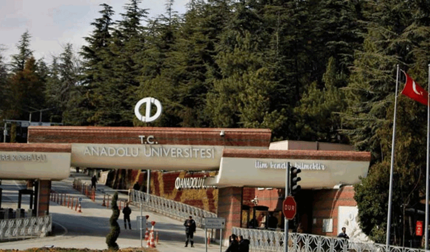 Anadolu Üniversitesi'nden 17 bilim insanı dünya listesine girdi