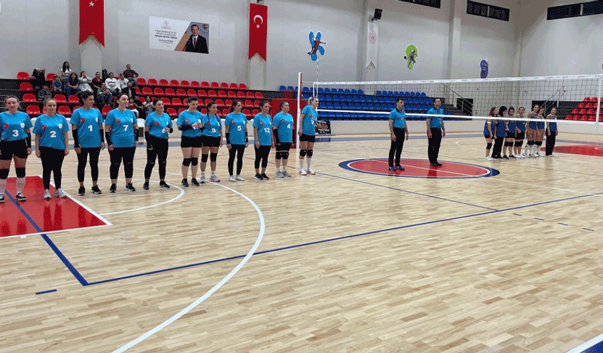Kadınlar Voleybol heyecanı Eskişehir’de başladı