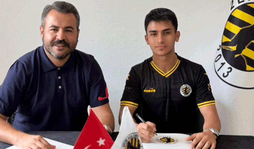 2 Eylül’ün savunma duvarı Emirhan, Çorlu FK’ya transfer oldu