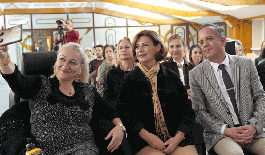 Ünlüce: “Kadın mücadelesinin kalbi aynı yerde atıyor”