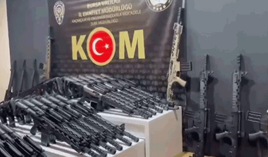 Bursa'da kaçak silah operasyonu: 118 ruhsatsız tüfek ele geçirildi