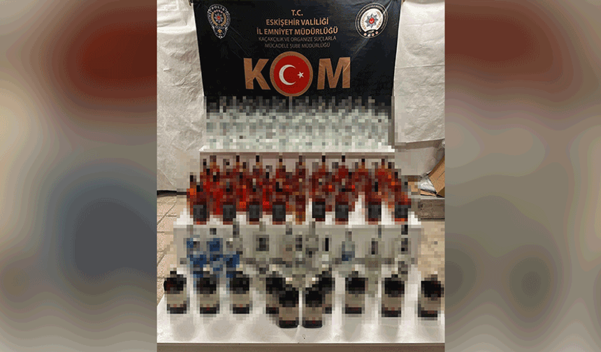 Eskişehir'de 128 şişe kaçak alkol ele geçirildi