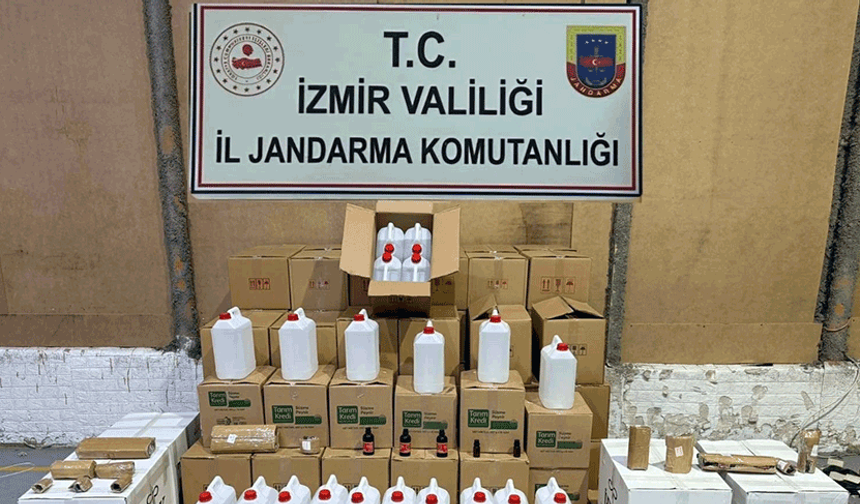İzmir'de sahte içki operasyonu