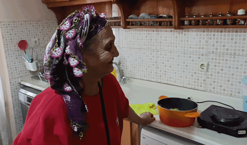 Antalya'da yaşlı kadının ocakta unuttuğu makarna itfaiyeyi alarma geçirdi