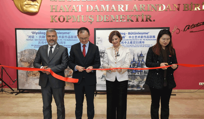 “Diyalog ve Bütünleşme” sergisi Eskişehir’de kapılarını açtı