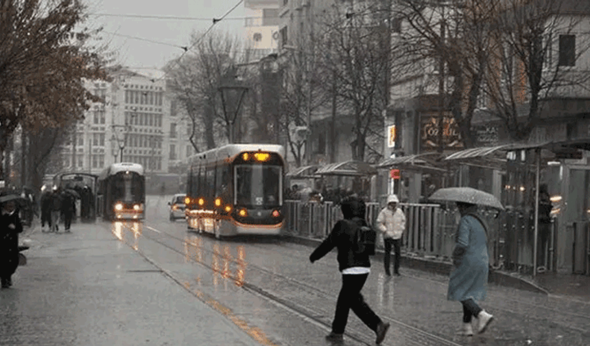 Eskişehir'de bugün de yağmur bekleniyor: Meteoroloji uyardı