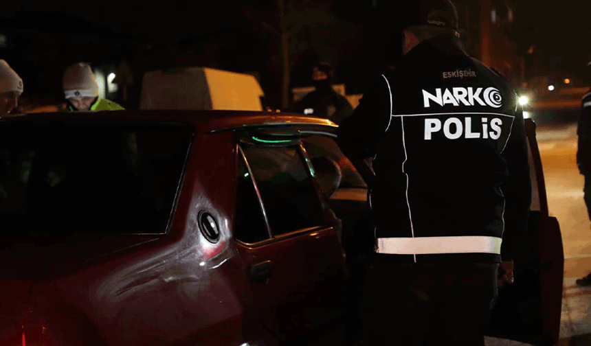 Eskişehir’de polis ekiplerinden geniş çaplı denetim