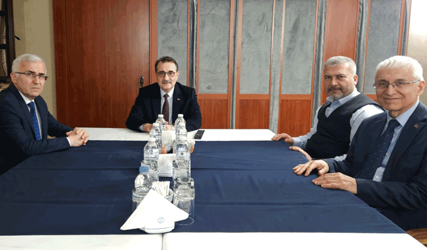 Eskişehir’de üç üniversite ortak vizyonla yapay zekâ zirvesi için buluştu