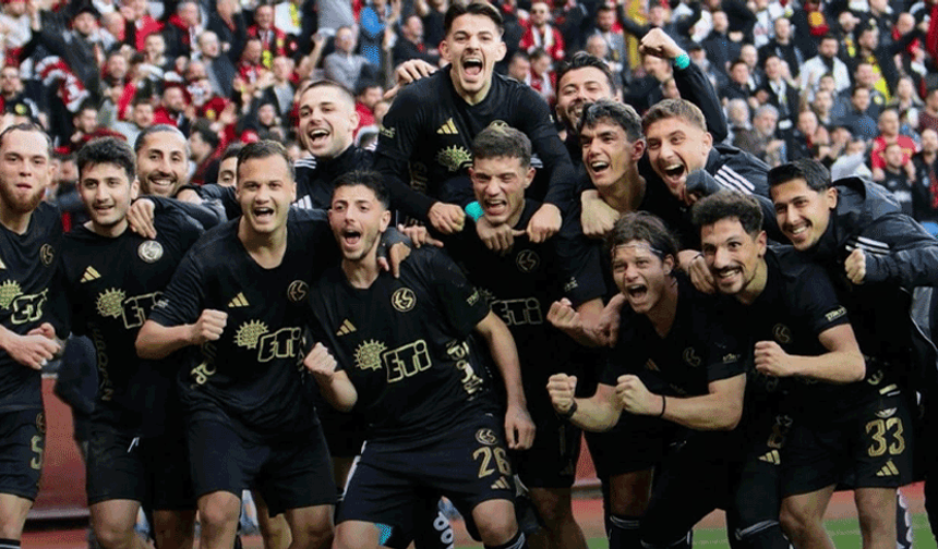 Eskişehirspor Ayvalıkgücü'nü kayıpsız geçti