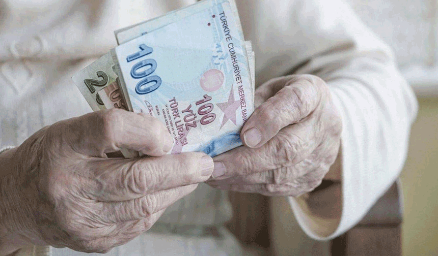Emekli ikramiyeleri hesaplara yatmaya başladı