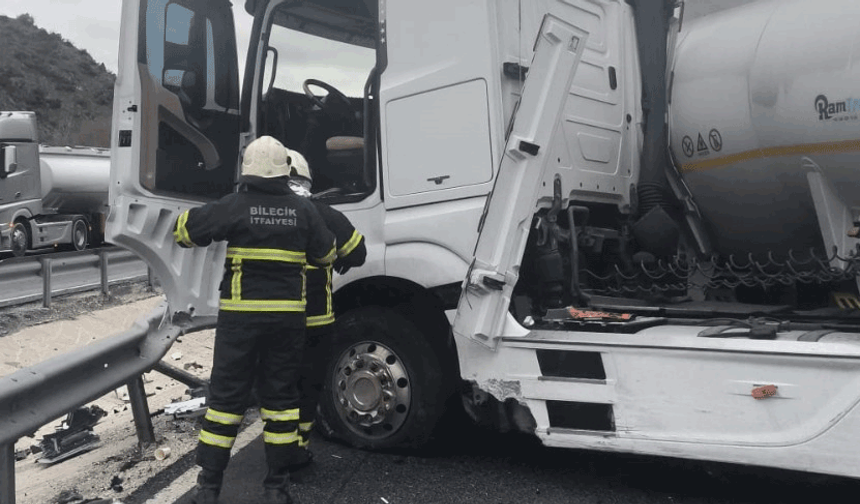 Eskişehir yolunda tır yoldan çıktı, facia kıl payı atlatıldı