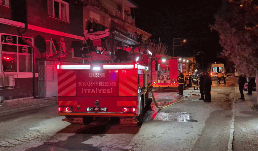 Eskişehir’de yangın: Biri bebek 3 yaralı var