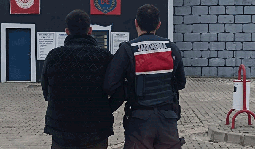 Afyon'da hırsızlık suçundan aranan şahıs yakalandı