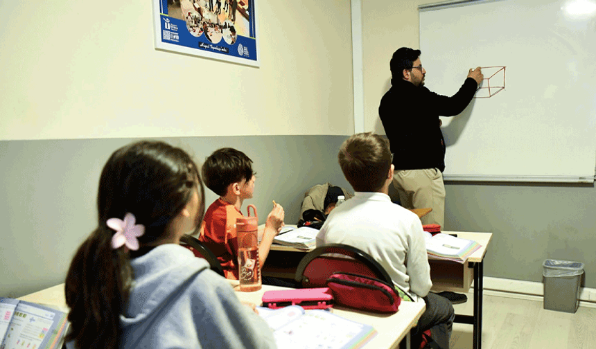 Ataç: “Eğitimde fırsat eşitliği için çocuklarımızın yanındayız”