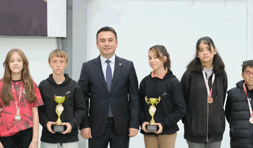 Dökmeci: Çocuklarımız bizlere umut veriyor