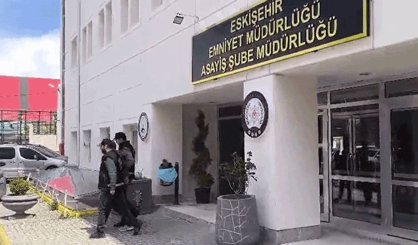 Sosyal medya paylaşımı ele verdi: Eskişehir’de gaspçı böyle yakalandı