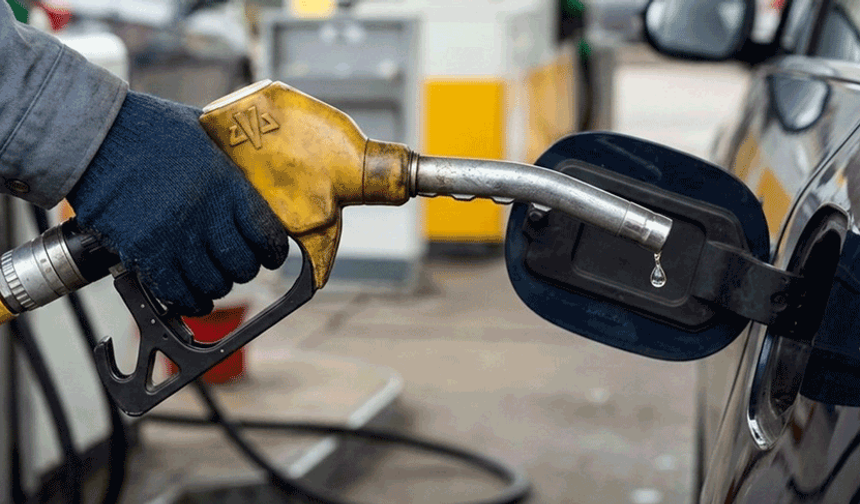 Benzine zam geliyor: Tarih belli oldu