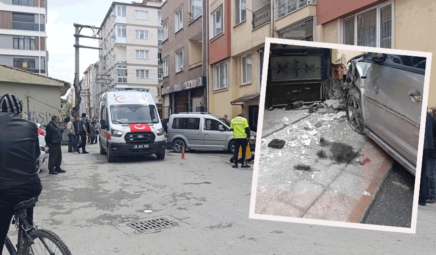 Eskişehir’de araç yayalara çarptı: 2’si ağır 3 yaralı