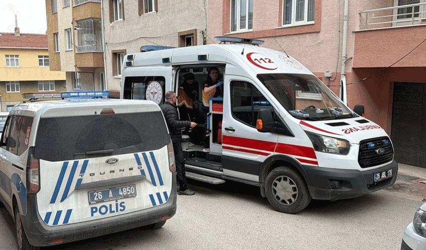 Eskişehir’de kombi bakımı için gittiği evde kabusu yaşadı