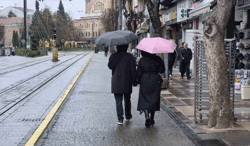 Eskişehir'de yağışlar devam edecek: Meteoroloji'den uyarı