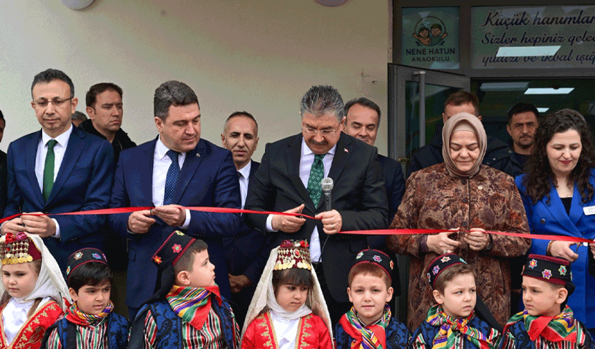 Eskişehir’e bir eğitim yatırımı daha: Yeni okul kapılarını açtı