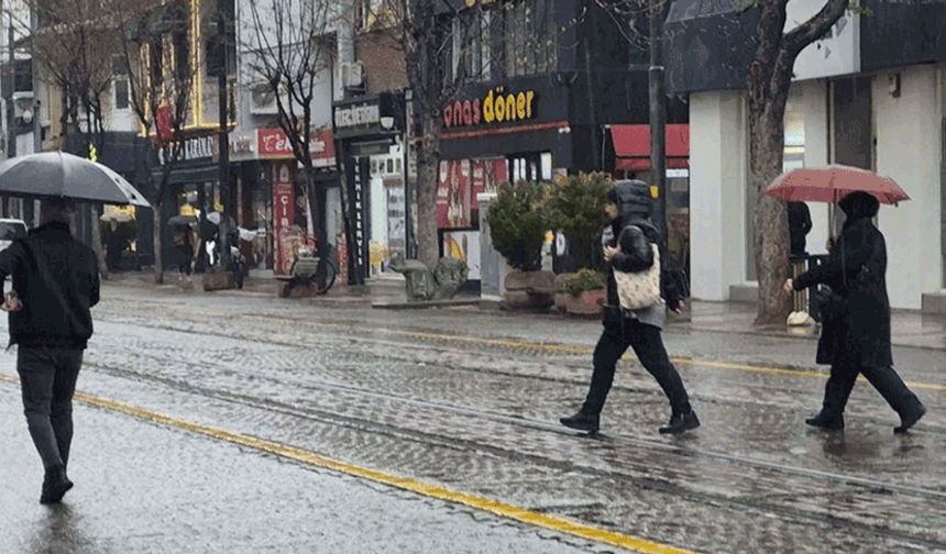 Eskişehir’e gök gürültülü sağanak uyarısı