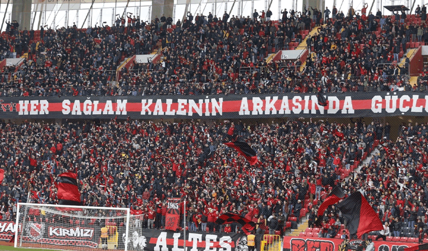 Eskişehirspor taraftarı akın etti: Biletler 1 buçuk saatte tükendi