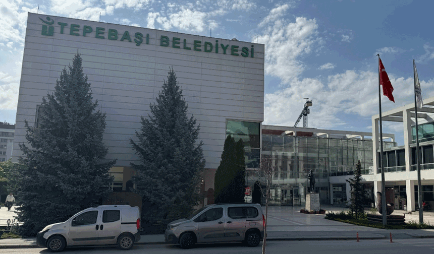 Tepebaşı Belediyesi’ne yolsuzluk operasyonu