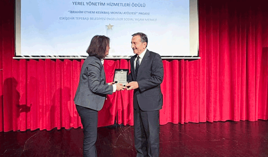 Tepebaşı’nın projesine yılın yerel yönetim hizmeti ödülü