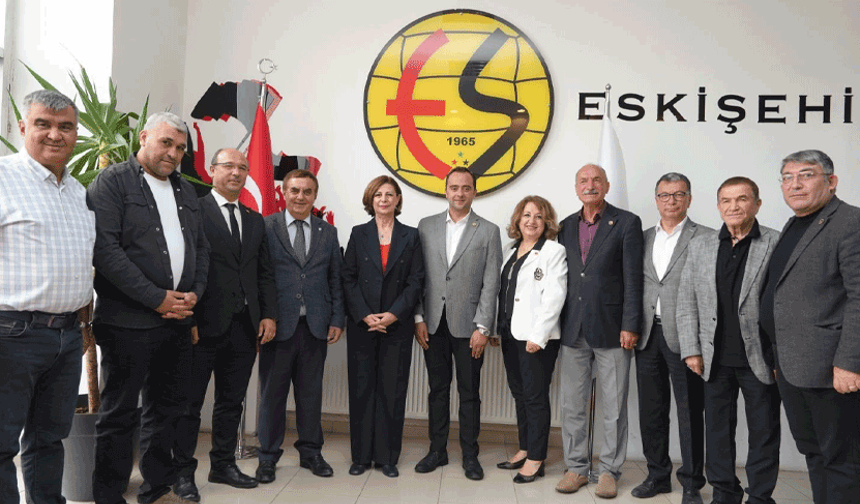 Başkan Ünlüce’den Eskişehirspor’a anlamlı ziyaret