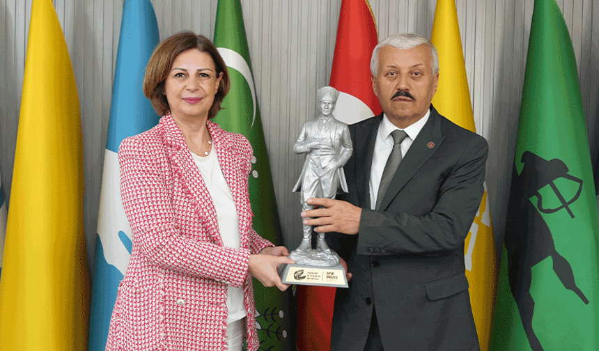 Başkan Ünlüce:  “Esnafımızın  yanında olmaya  devam edeceğiz”