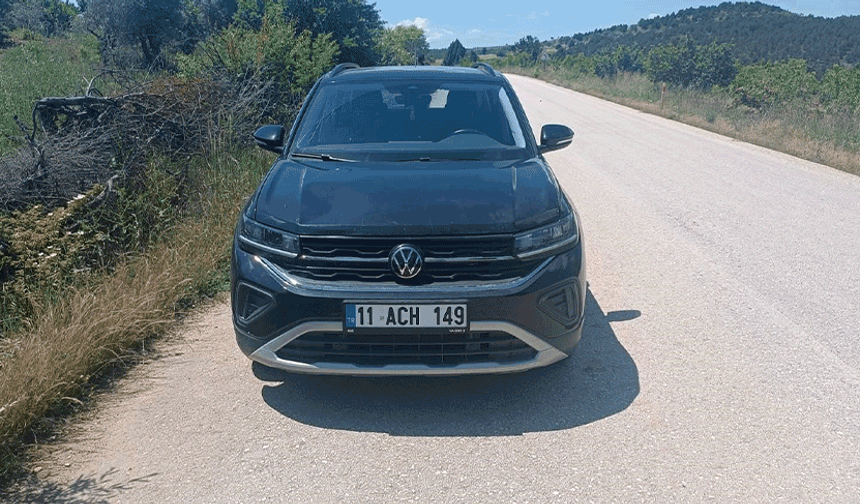Bilecik’te otomobilin çarptığı çocuk ağır yaralandı