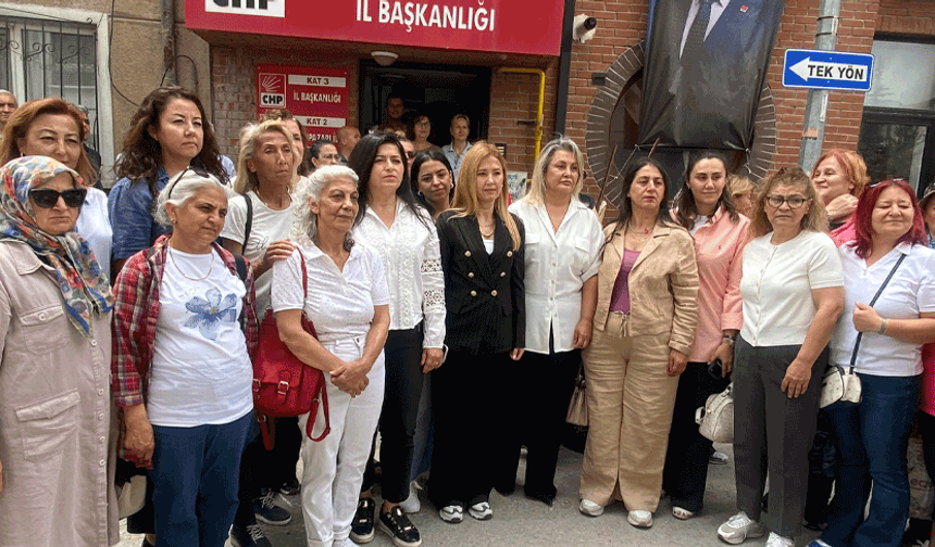 CHP Kadın Kollarından butlan isyanı: “Bu yönetimi tanımıyoruz!”