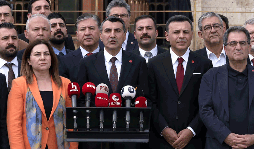 CHP’li il başkanları Ankara’dan ses yükseltti: Önce kurultay, sonra iktidar
