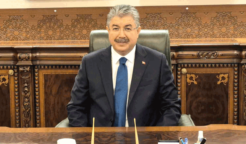Eskişehir Valisi Yılmaz, Şehir Gazetesi kuruluş yılını kutladı