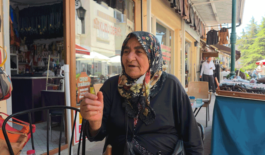 Eskişehir’de 64 yaşındaki bir kadına 18 bin yetmedi, dilenmeye başladı!