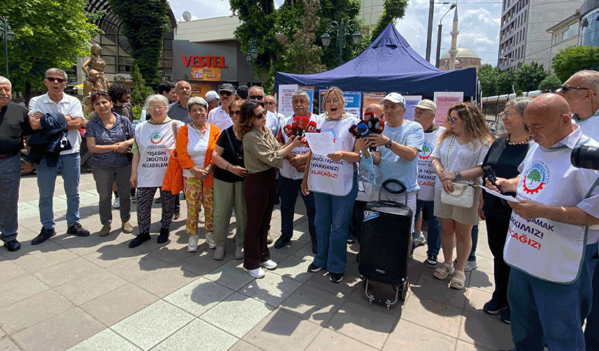 Eskişehir’de emeklilerden iktidara çağrı: “İnsanca yaşam istiyoruz!”