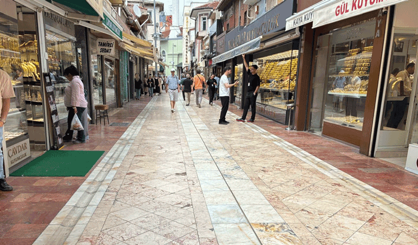 Eskişehir’de kuyumcuların pazar günü çalışma saatleri belirlendi