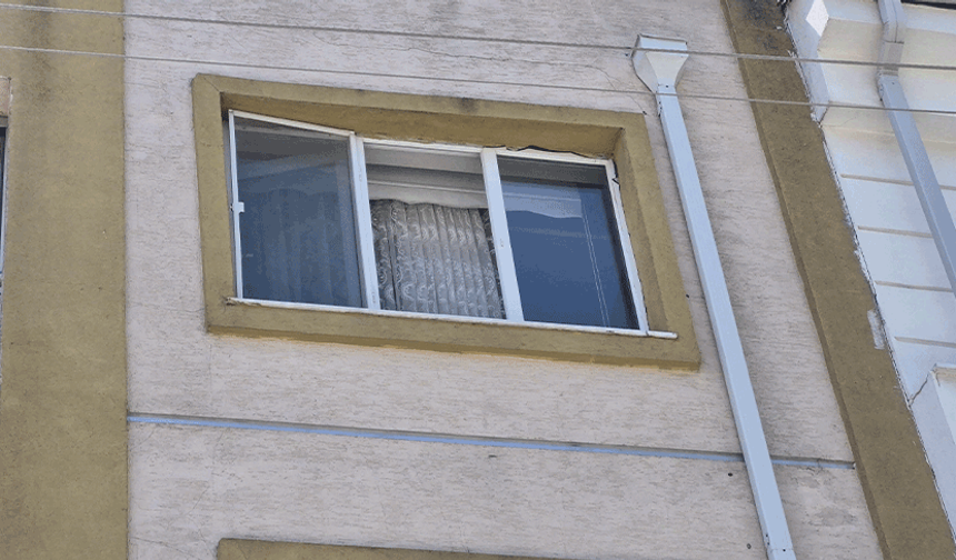 Eskişehir'de camdan düşen 3 yaşındaki kız hayatını kaybetti