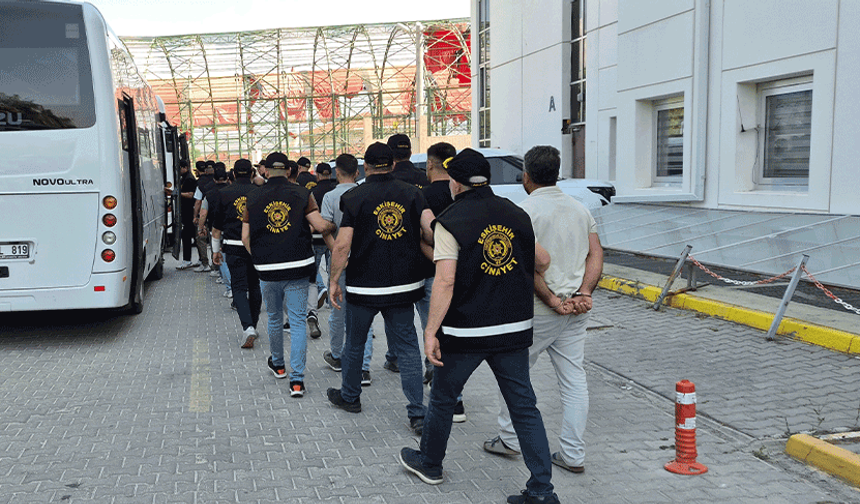 Eskişehir'de polisin de yaralandığı kavga ile ilgili 18 şüpheli adliyeye sevk edildi